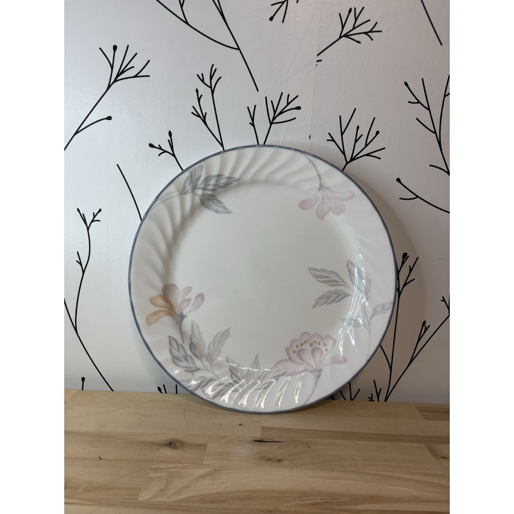 Pink Trio Pattern Corelle by Corning Dinner Plates Set of 7, 10" Round